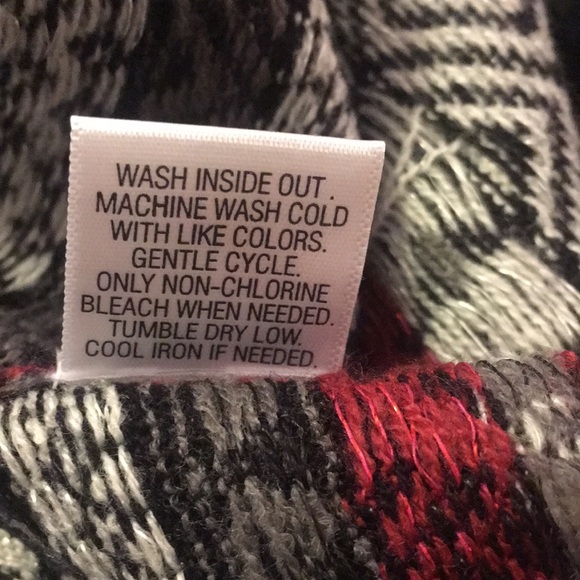 Princess Vera Wang Skirt - Picture 8 of 8